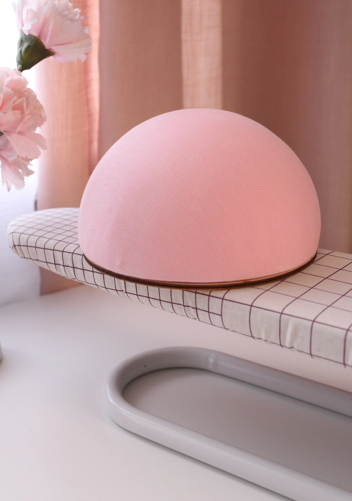 Coussin de repassage bonnet lingerie